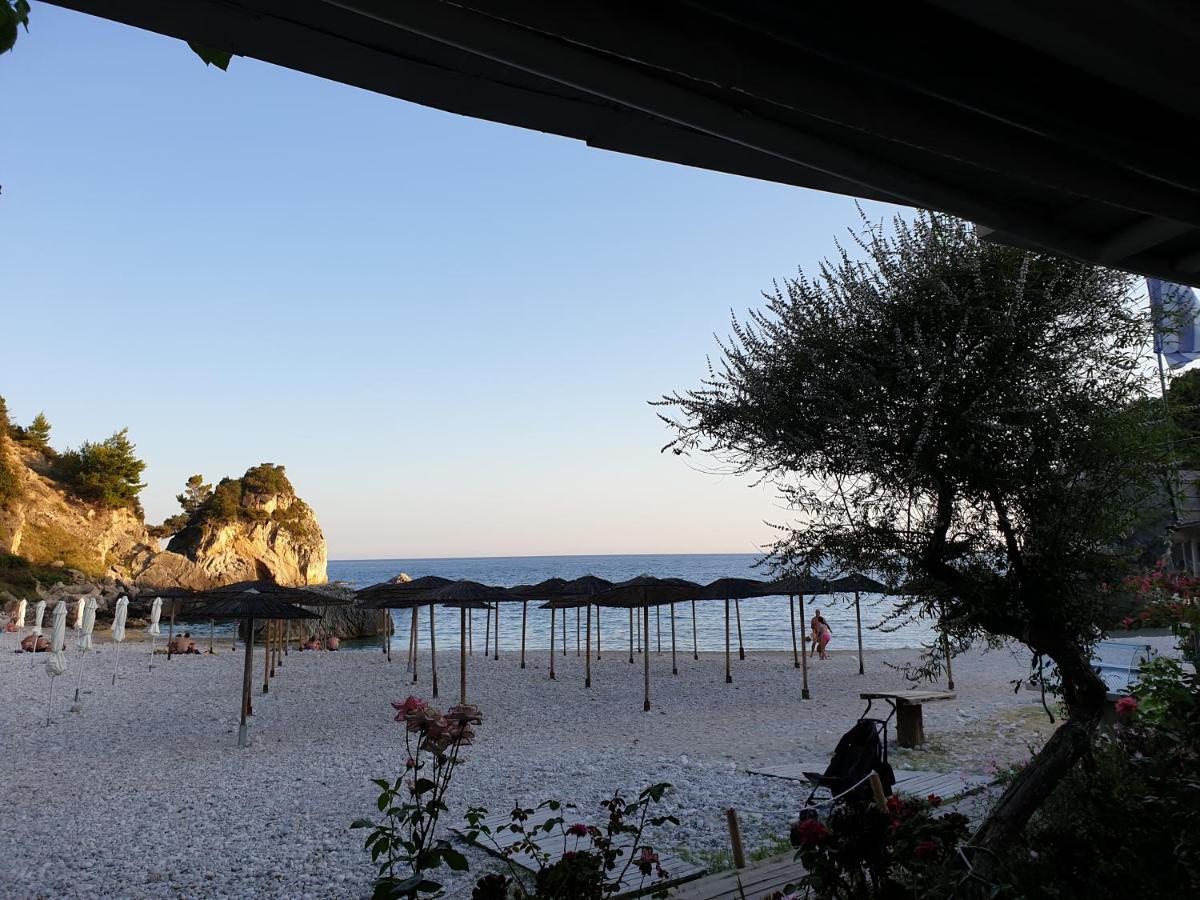 Golfo Beach Parga Exterior photo