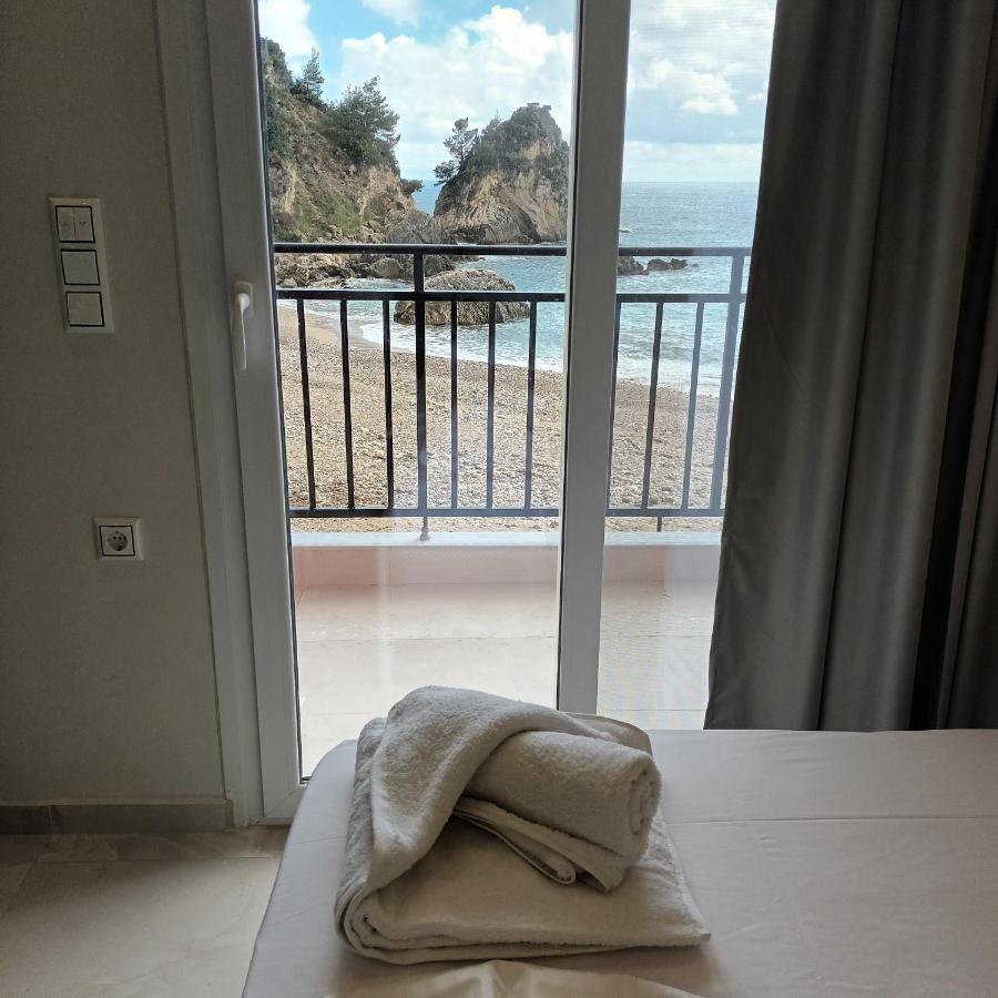 Golfo Beach Parga Exterior photo