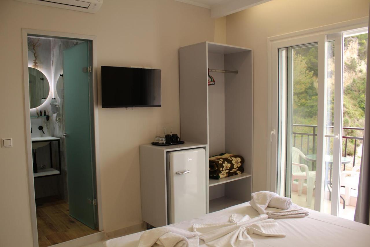 Golfo Beach Parga Exterior photo