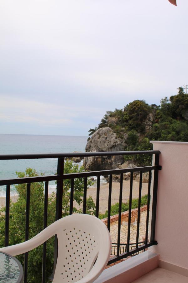 Golfo Beach Parga Exterior photo
